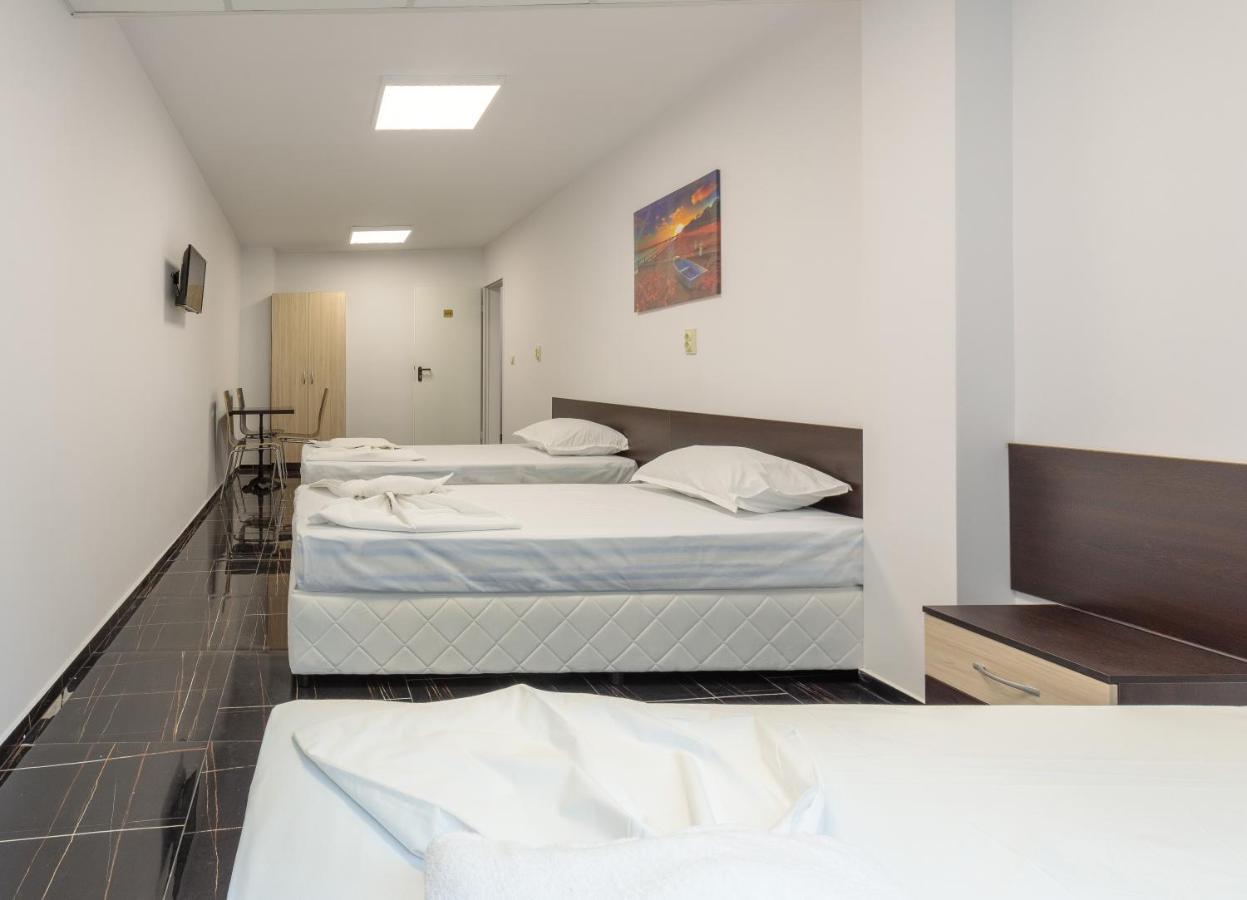 Стаи За Гости Пиротска 39 Burgas Exterior photo